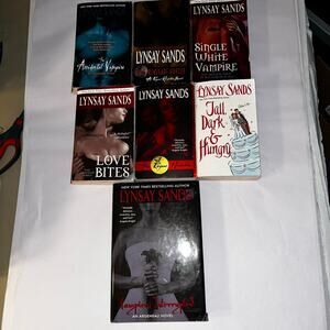 Lynsay Sands Argeneau Vampire Romance Lot of 7 Books (6 Paperback + 1 Hardcover)